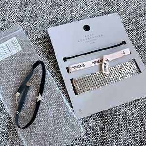 Zara choker collection, 3 pieces + 1 extra